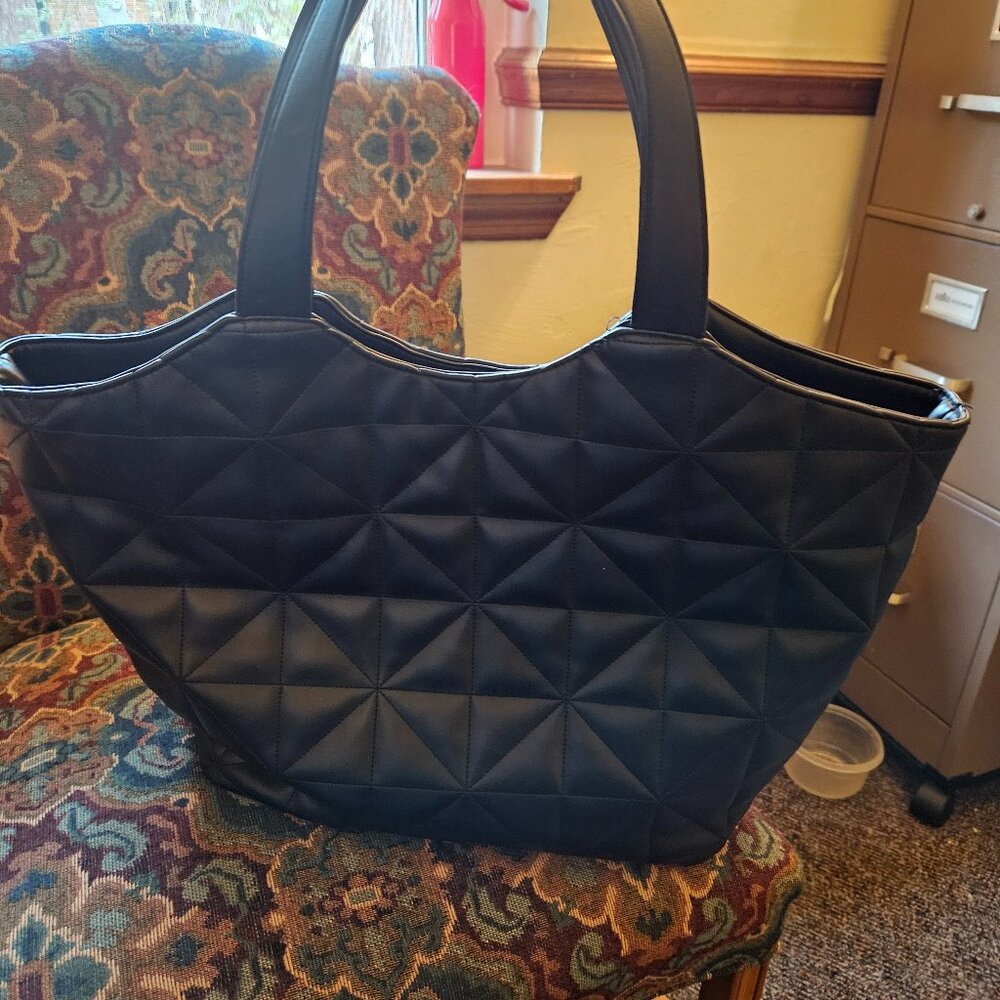black purse, tote